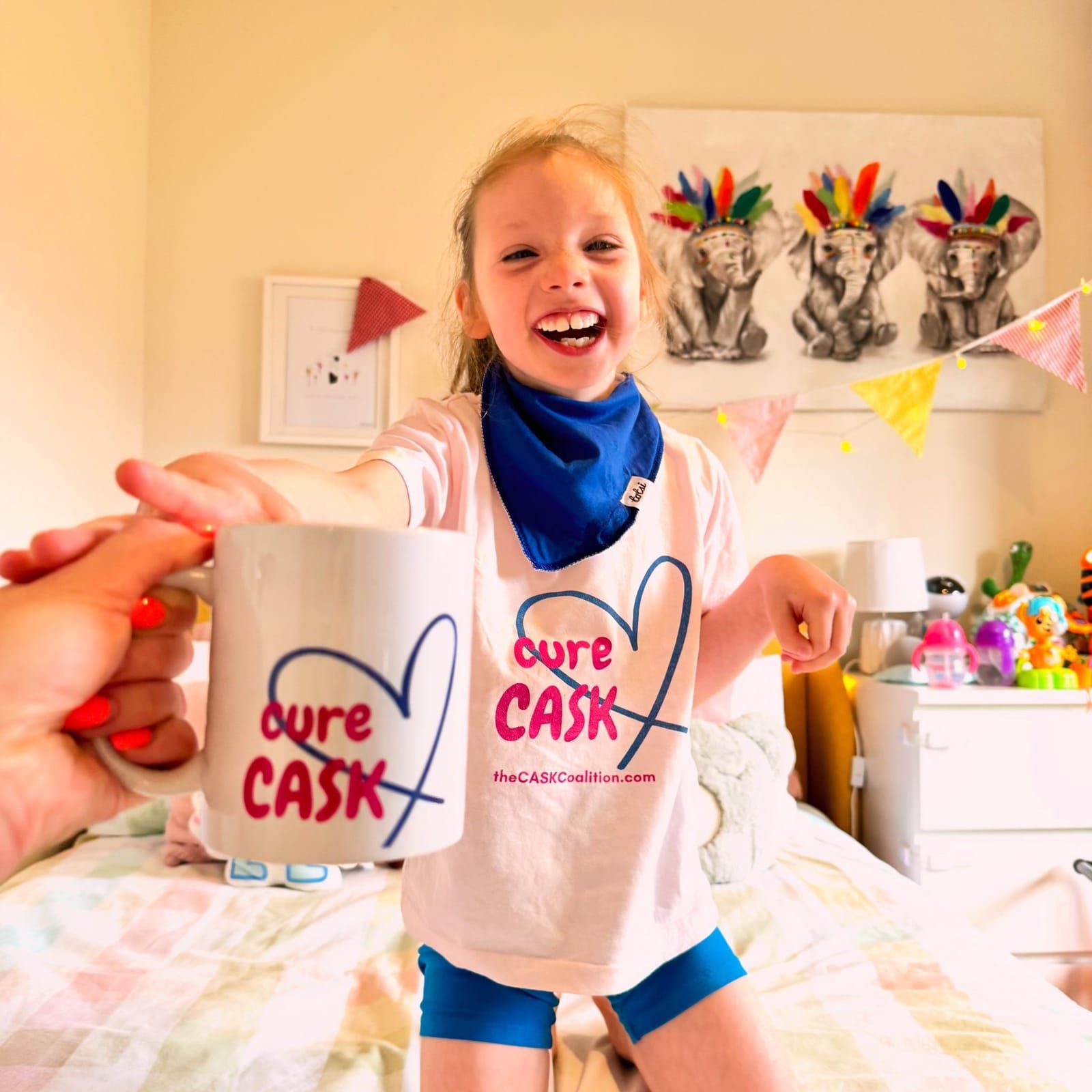 Ailla: una niña que vive con una mutación del gen CASK